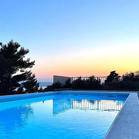 New!! Dado * Makarska