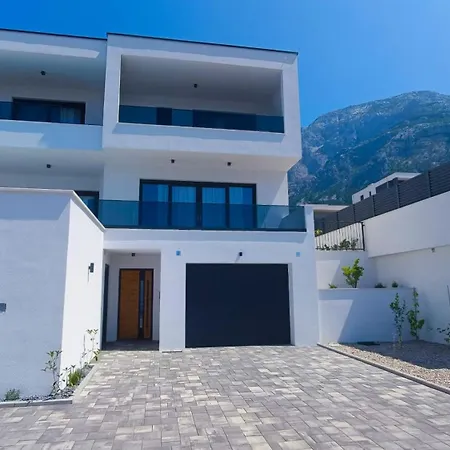 Modern Dado With Heated Pool & Sea View In 别墅 *